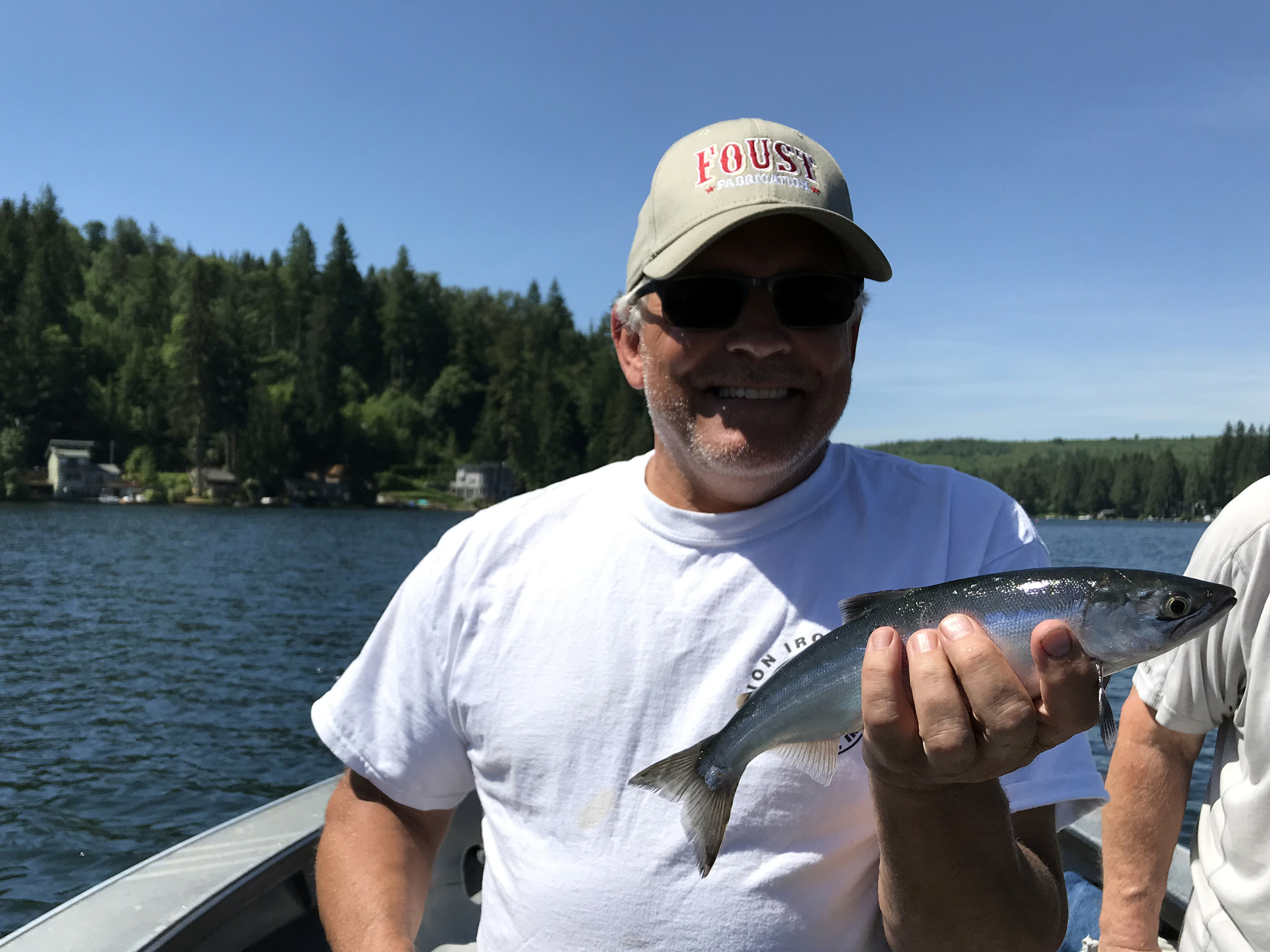https://riptidefish.com/wp-content/uploads/2019/07/lake-stevens-fishing.jpg