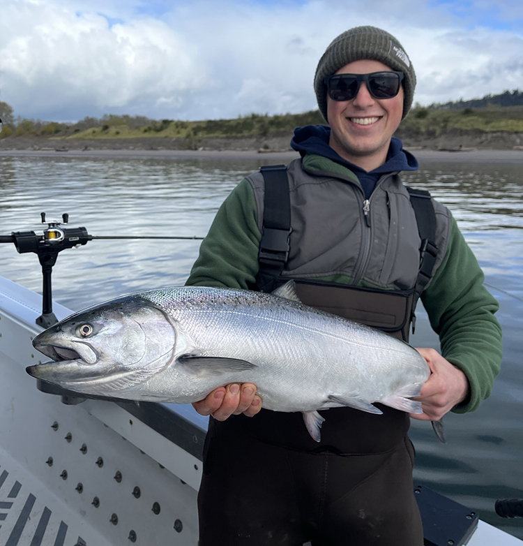 Columbia River Spring Chinook Fishing Report